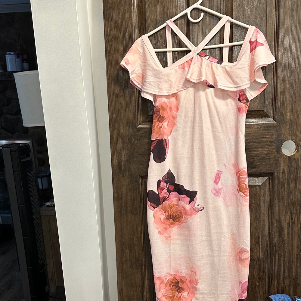 Floral Pink Off-Shoulder Dress